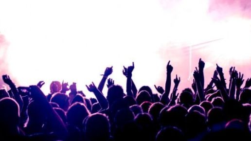 5 Simple Steps To Grow Your Fan base At Your Next Show.